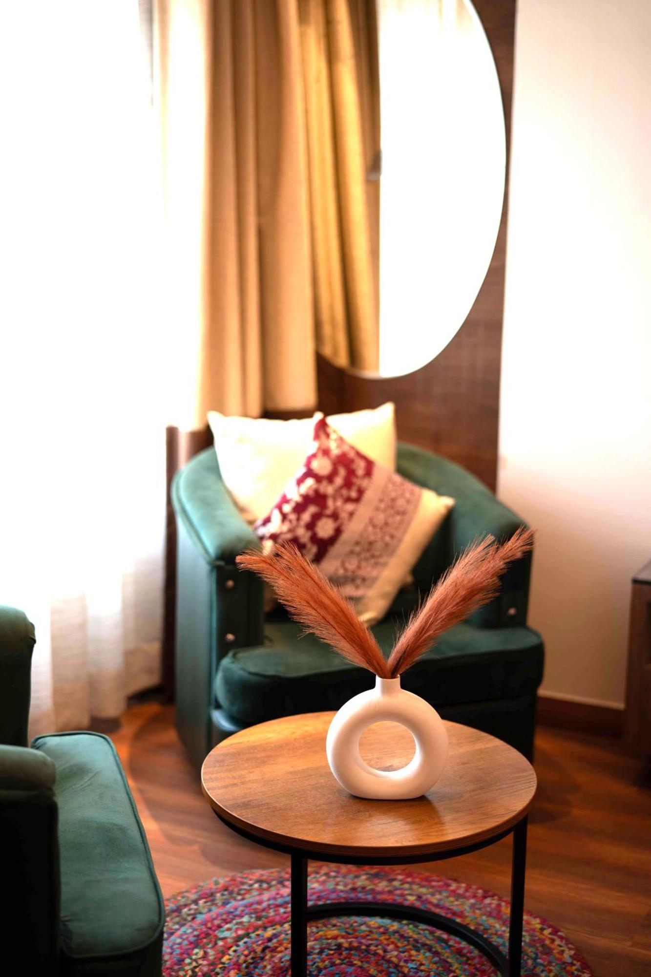 New Hotel Broadway Váránaszi Kültér fotó